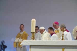 Le Pape en visite a Palexpo a Geneve.