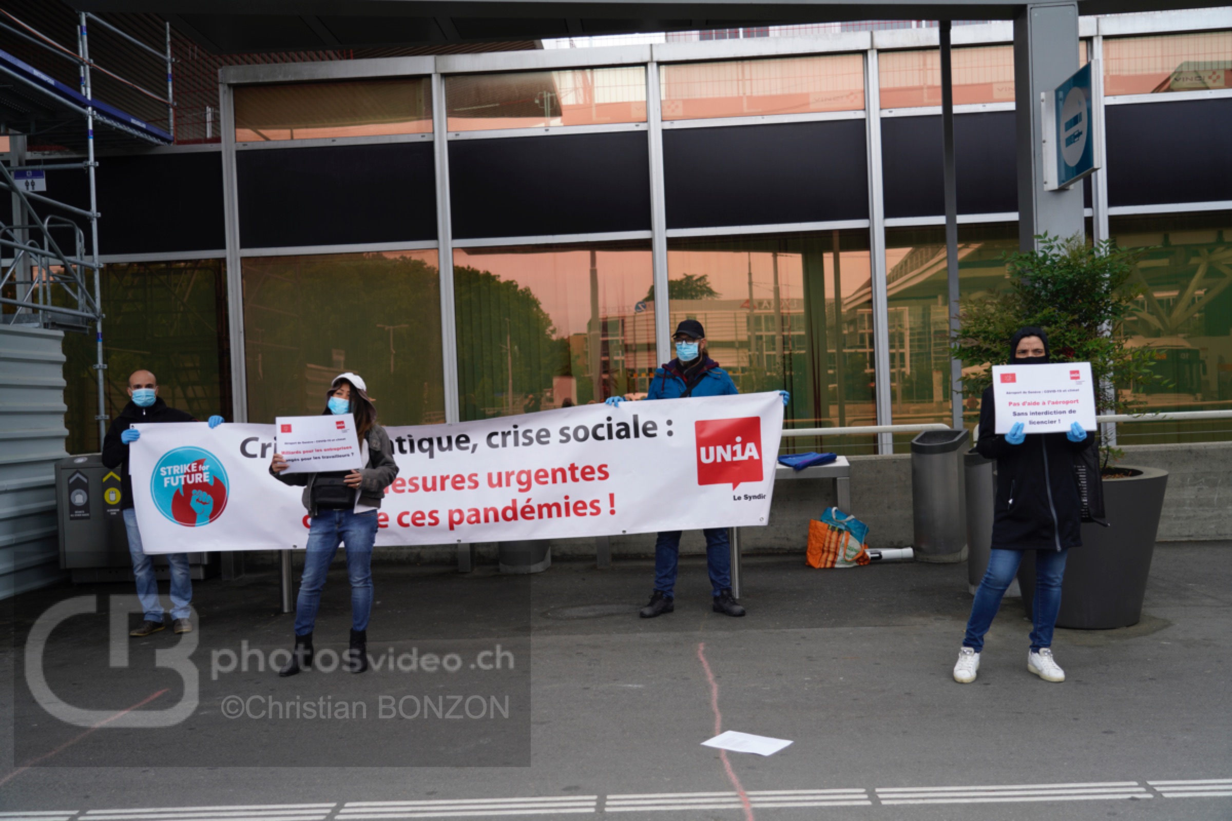 uniacriswcliamtique003