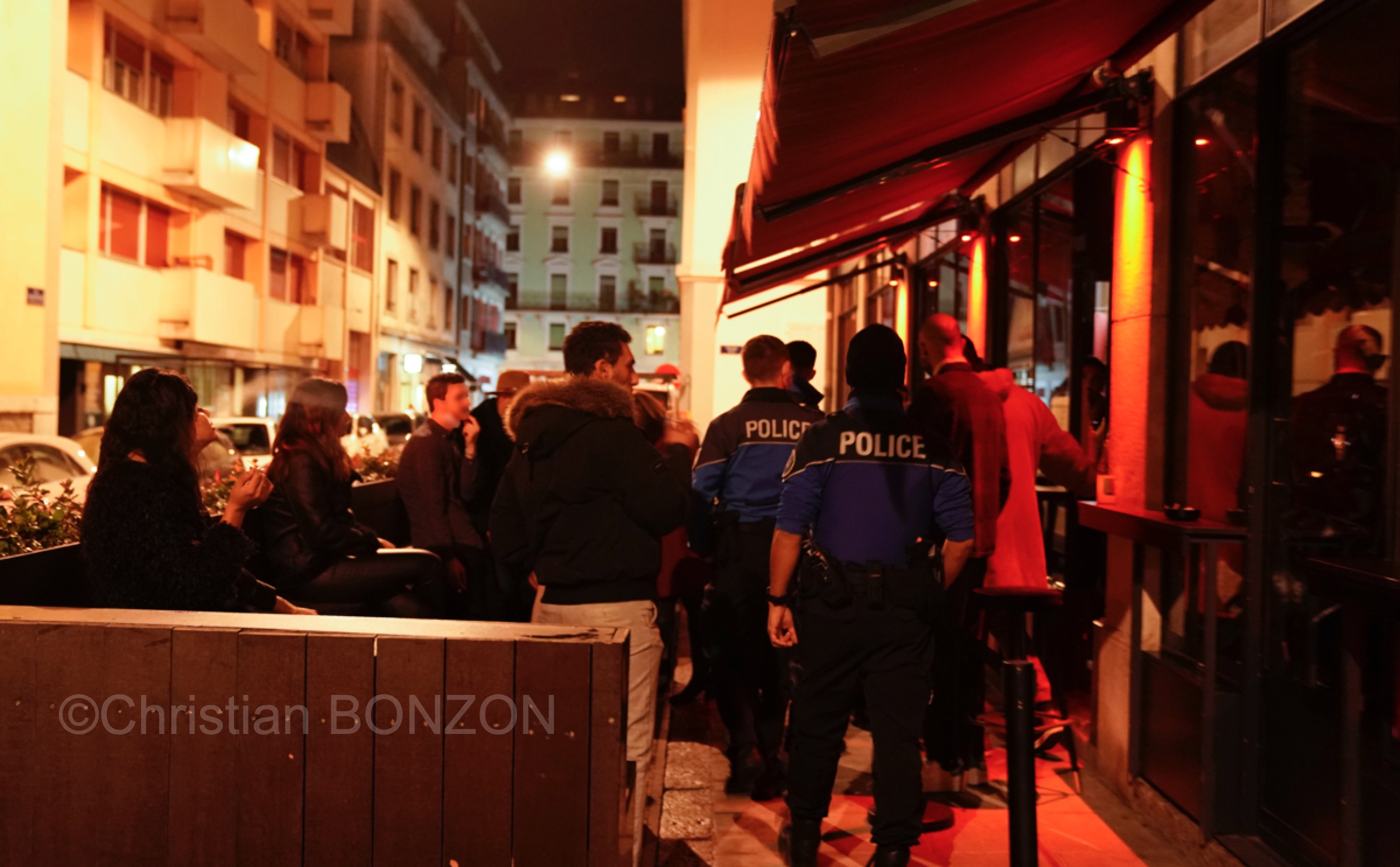 23_decembre2020_immesion003police