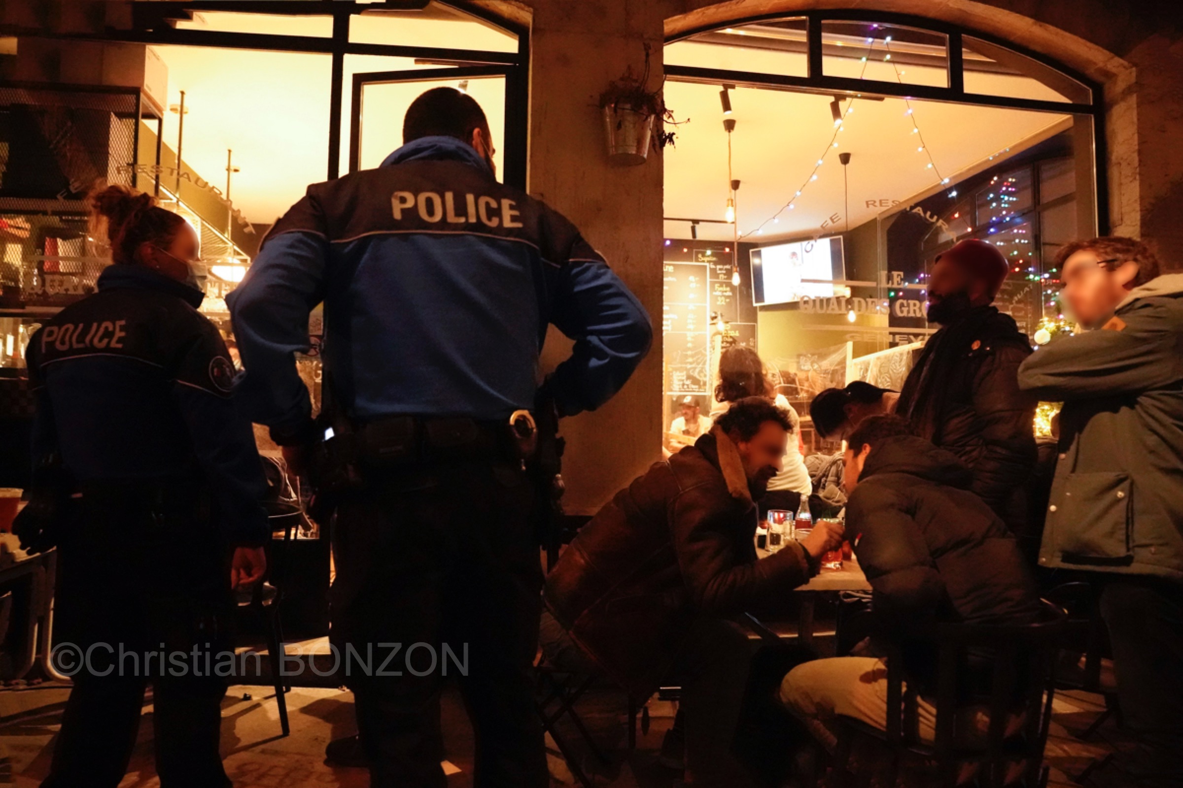 23_decembre2020_immesion027police