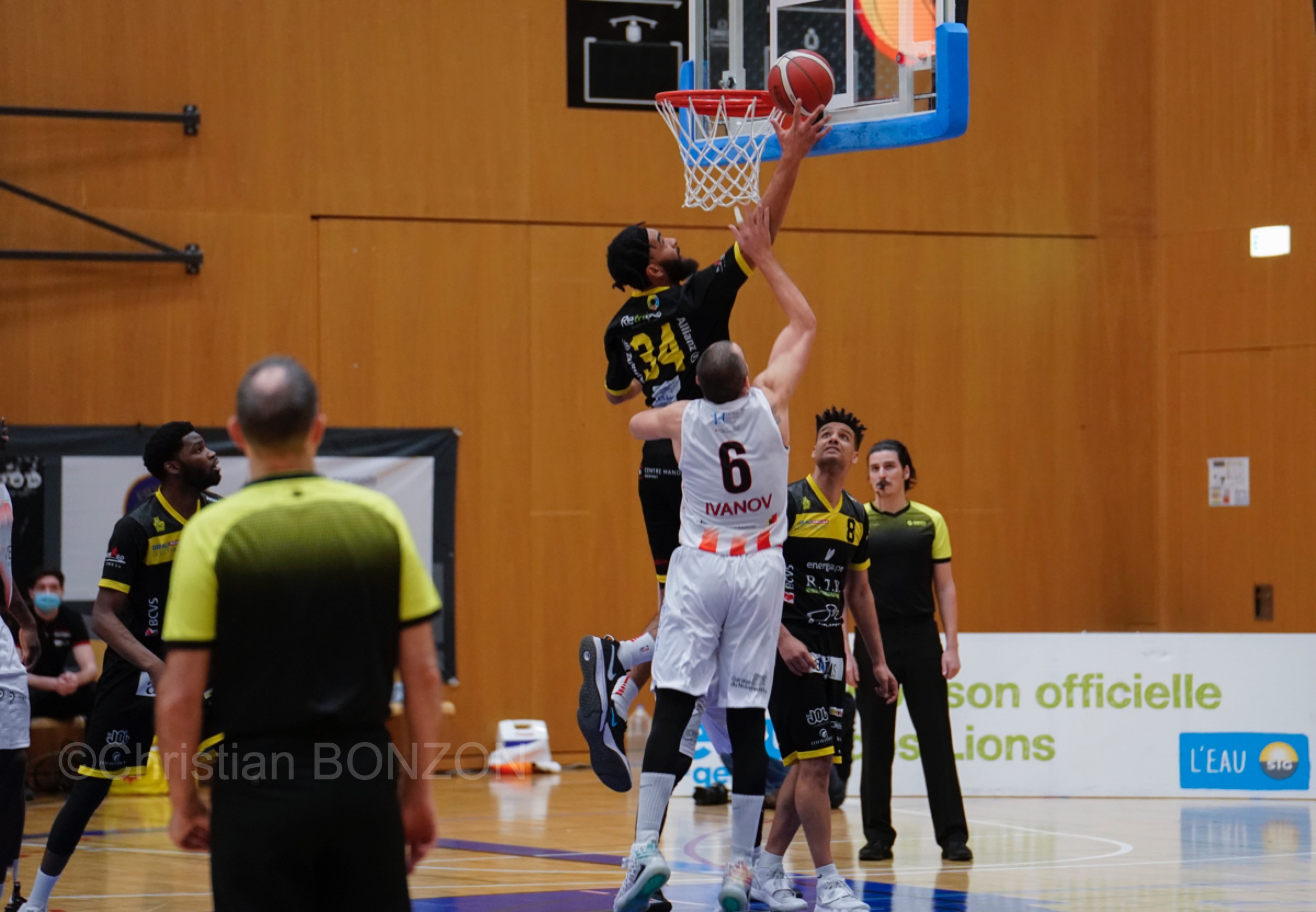 BMatchBasketMontheyLions085