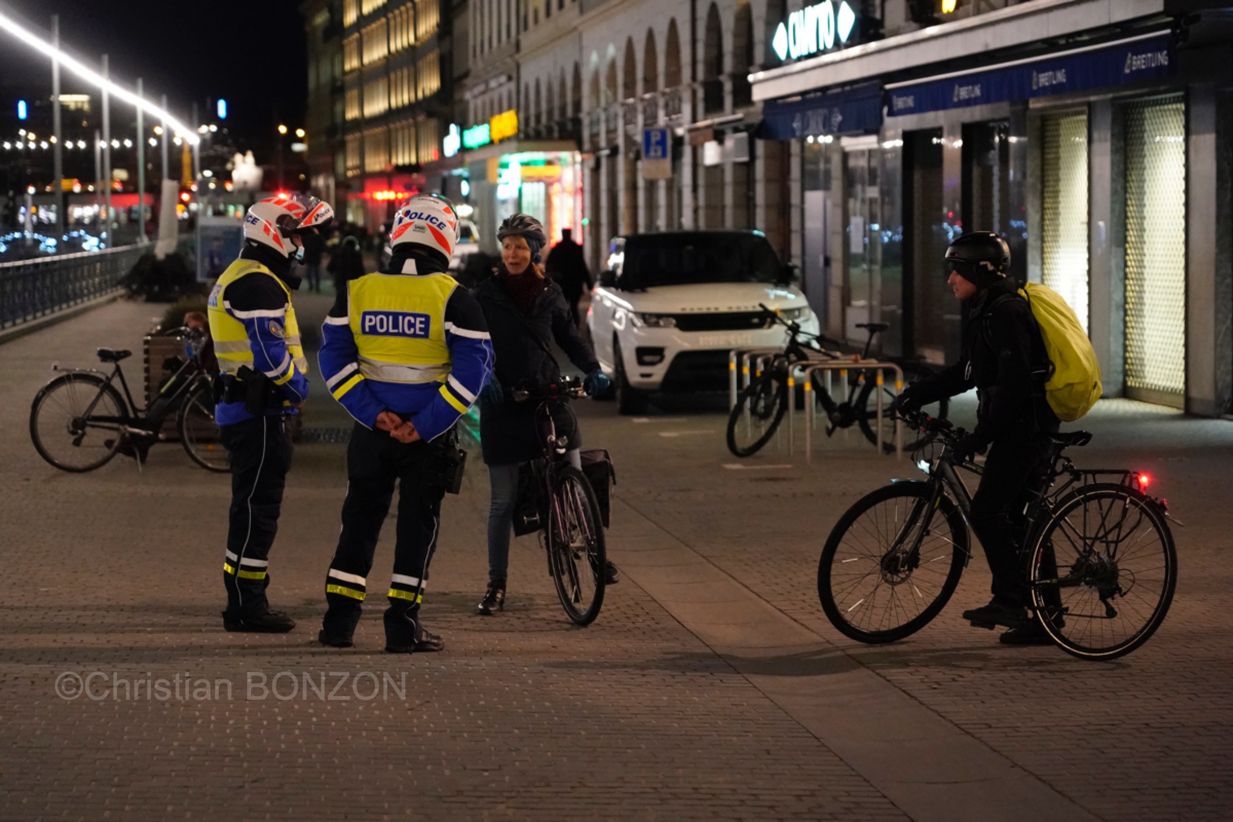 policecontrolevelo035