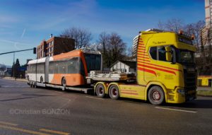 Trolleybus_Vanhool003