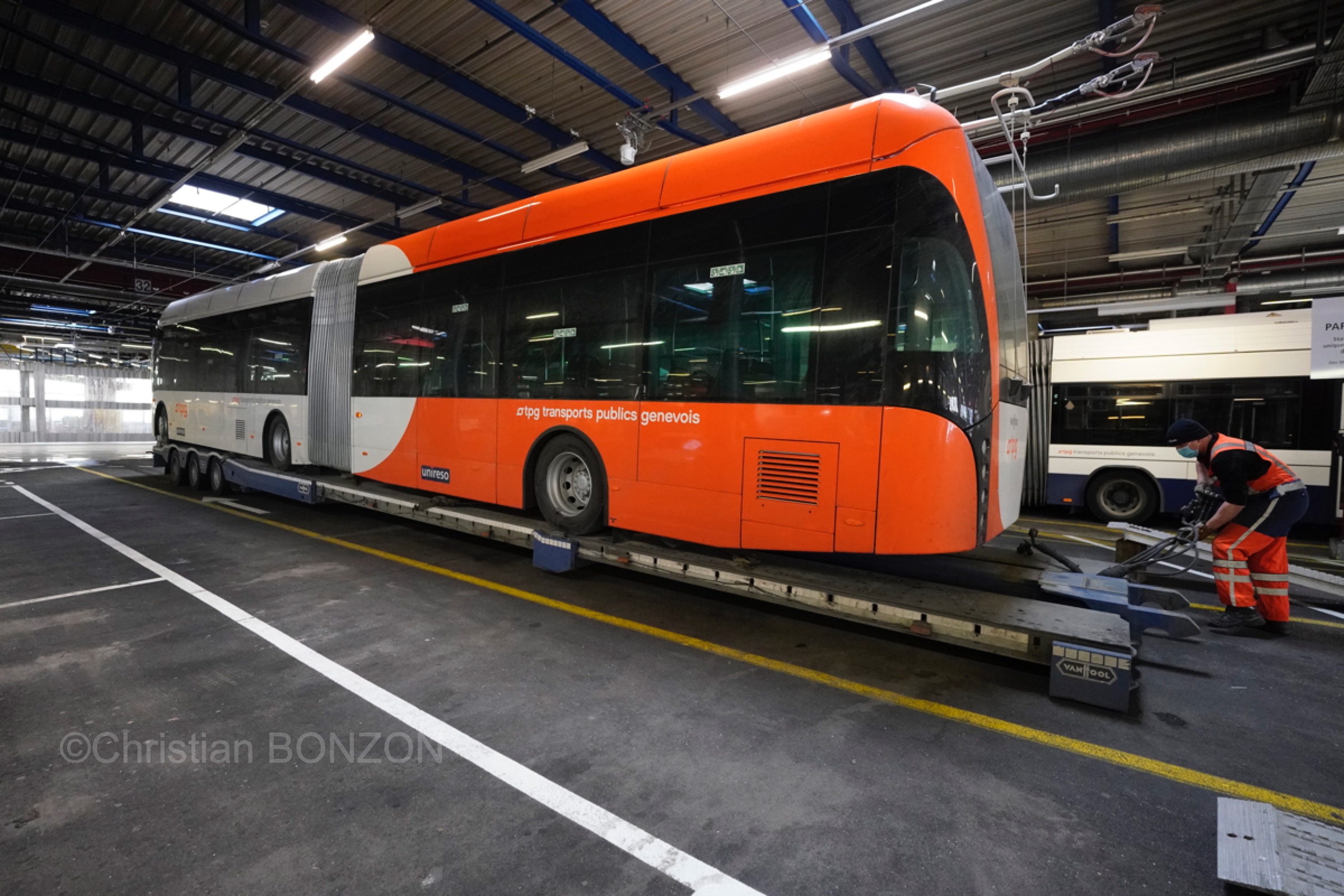 Trolleybus_Vanhool022