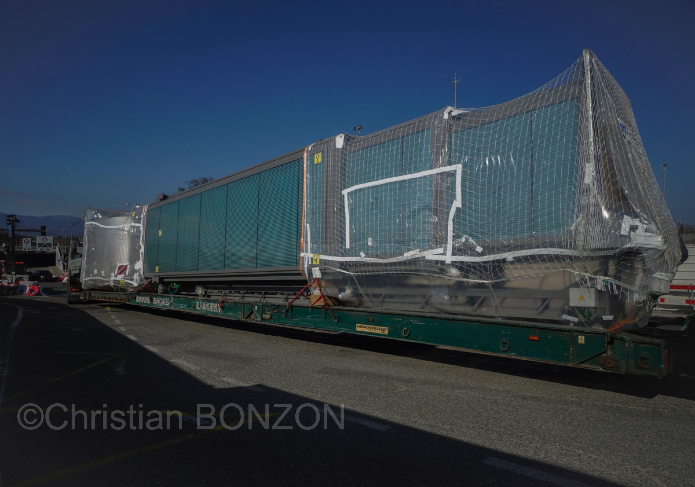 convoi_special_aeroport048