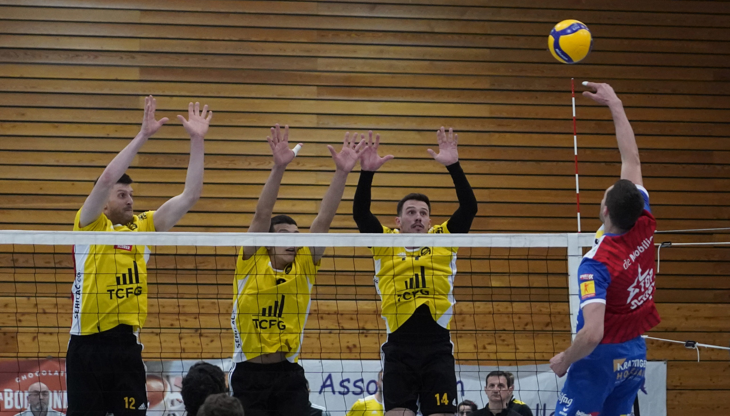 ChenoisVolleyball_LindarenVolleyball003