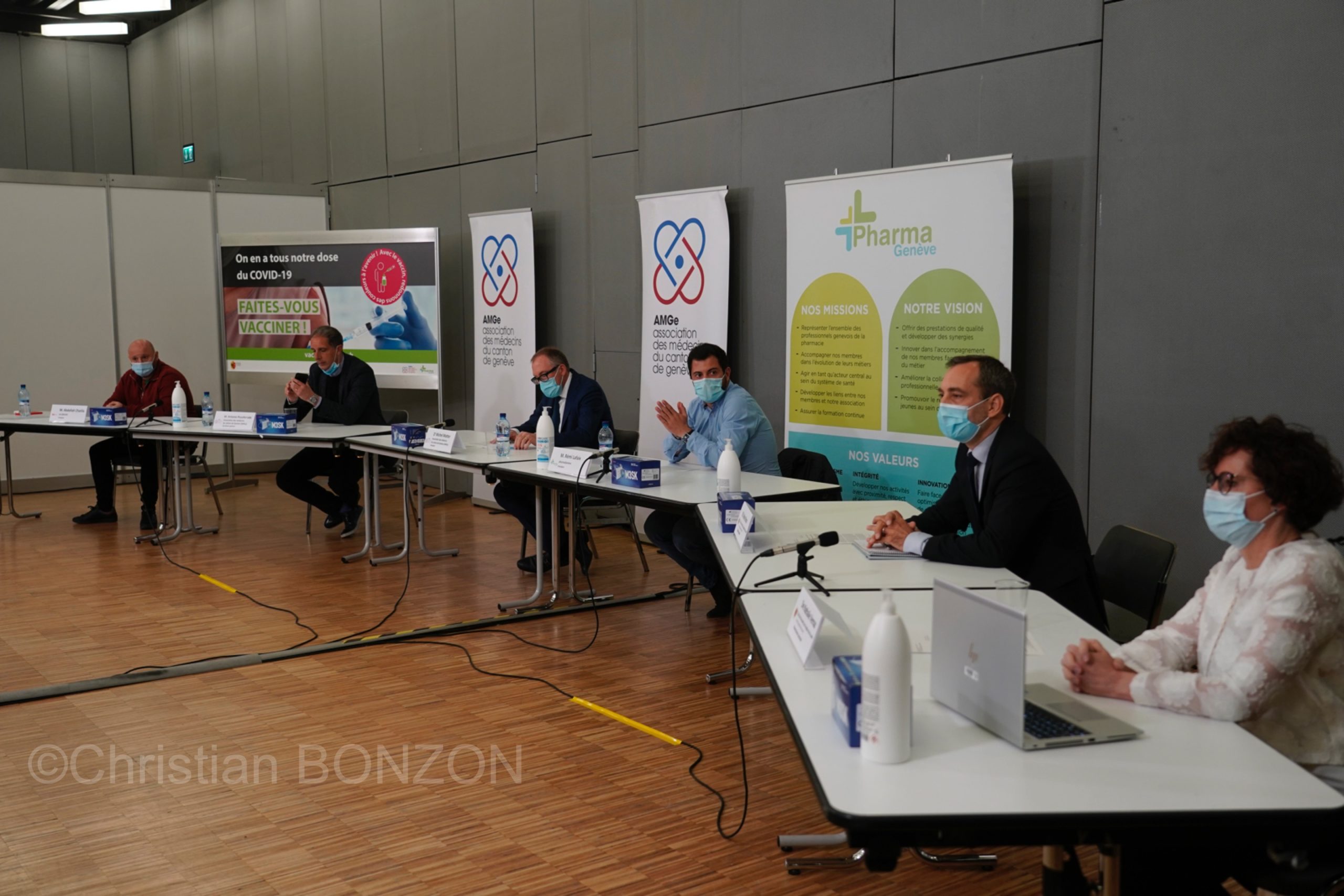 Vaccination_Palexpo_M3_027