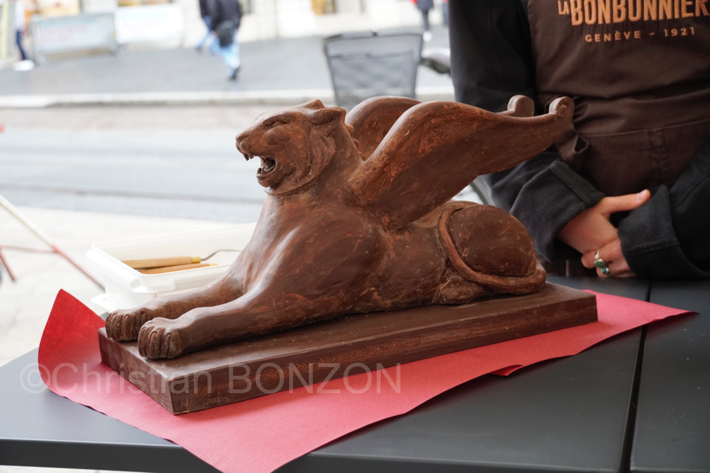 100ans-commerces002