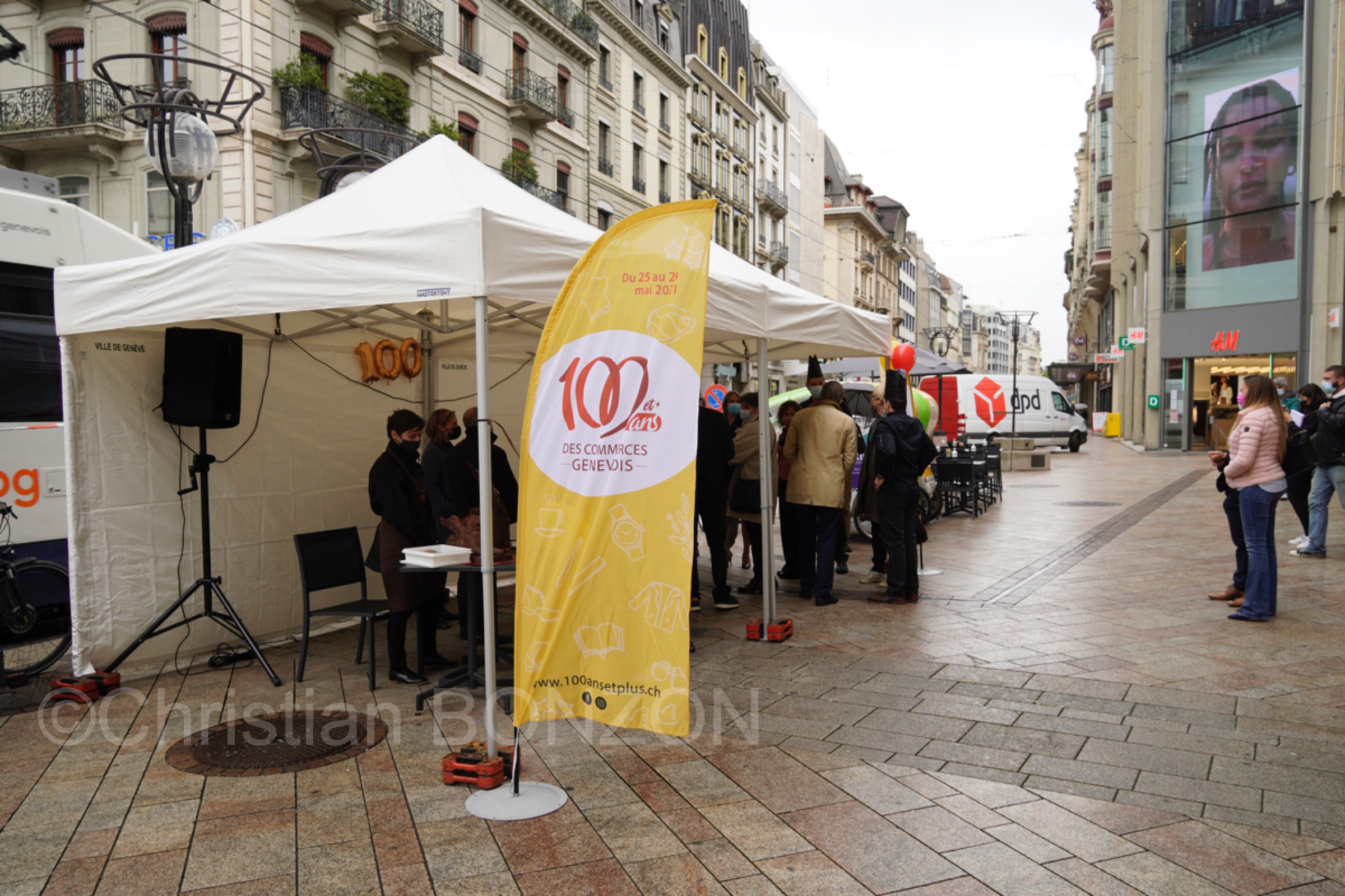 100ans-commerces004