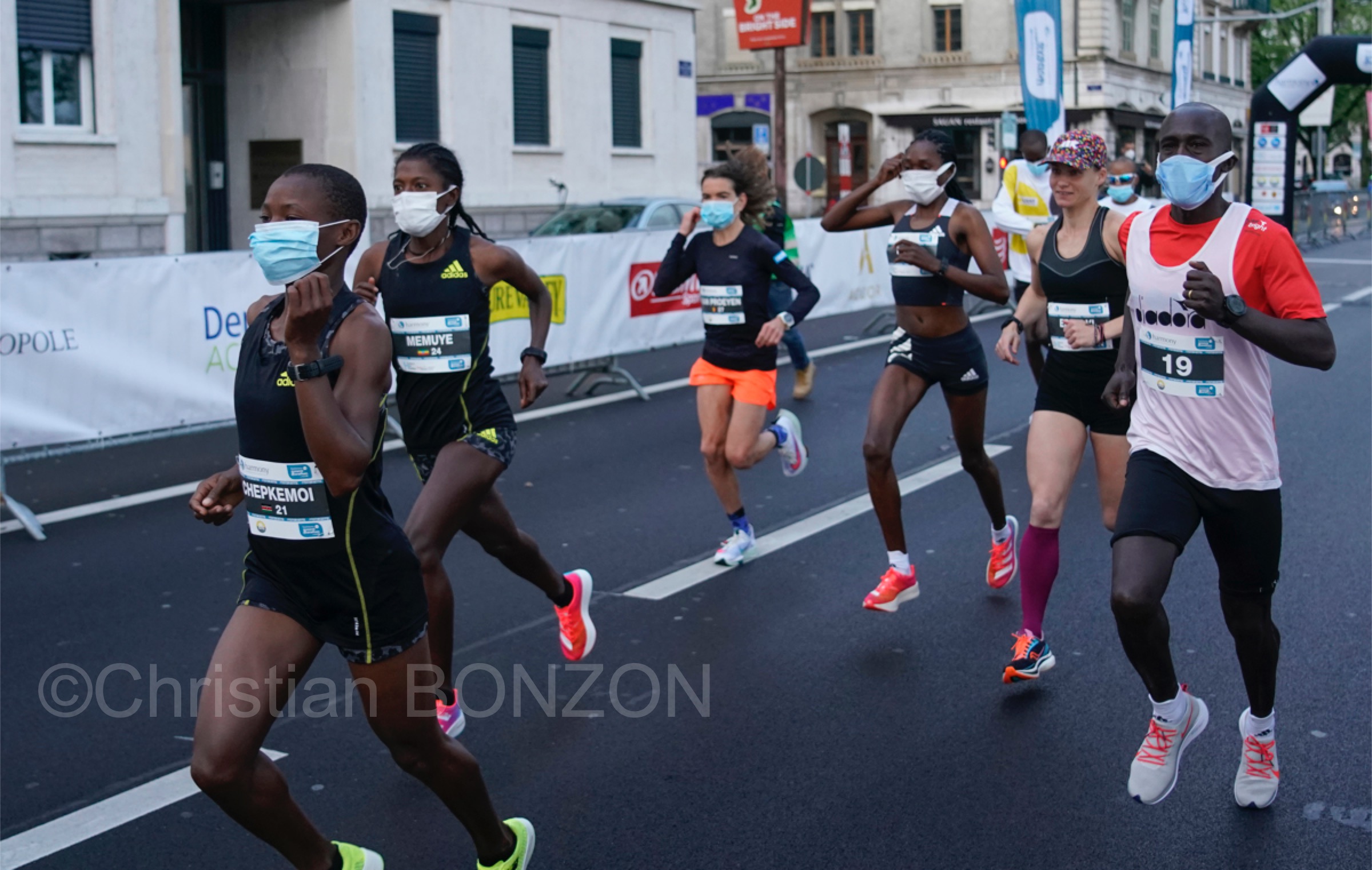 Harmony_052arrivee_Marathon