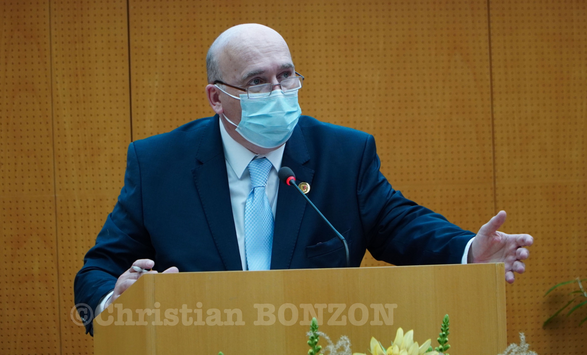 villenouveuapresident003