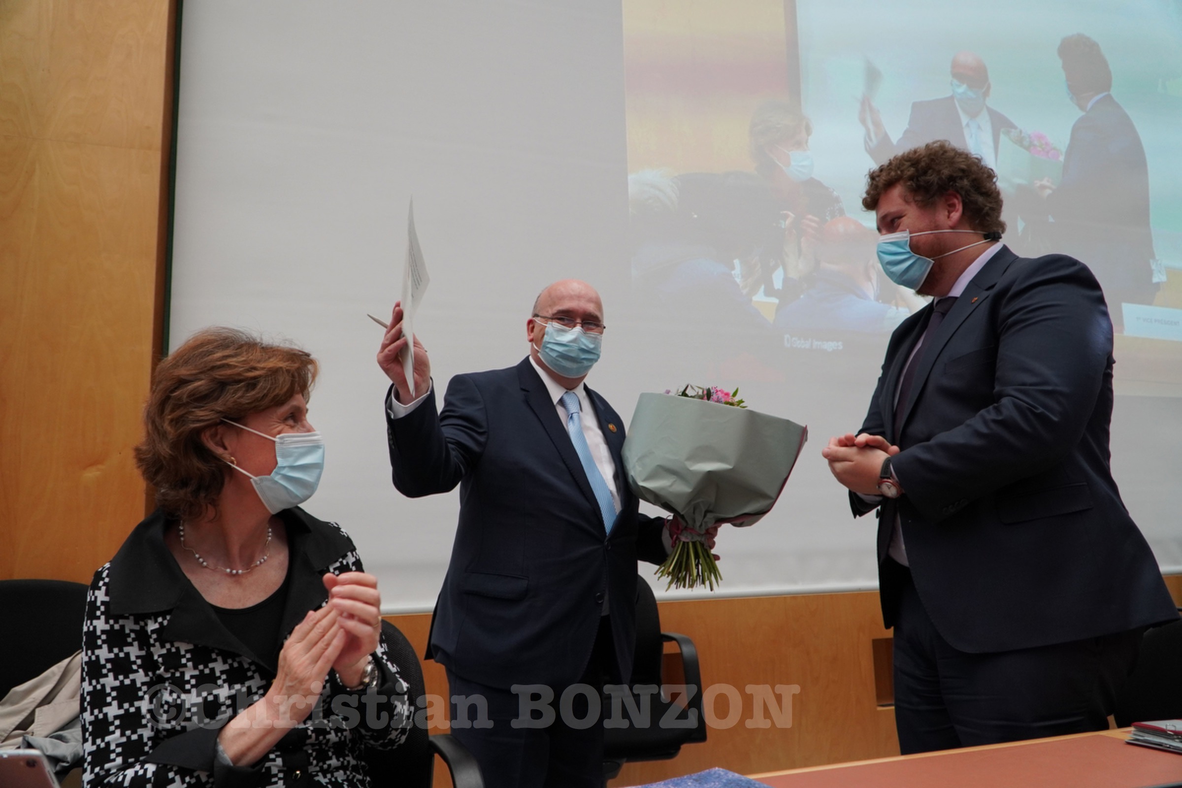 villenouveuapresident017