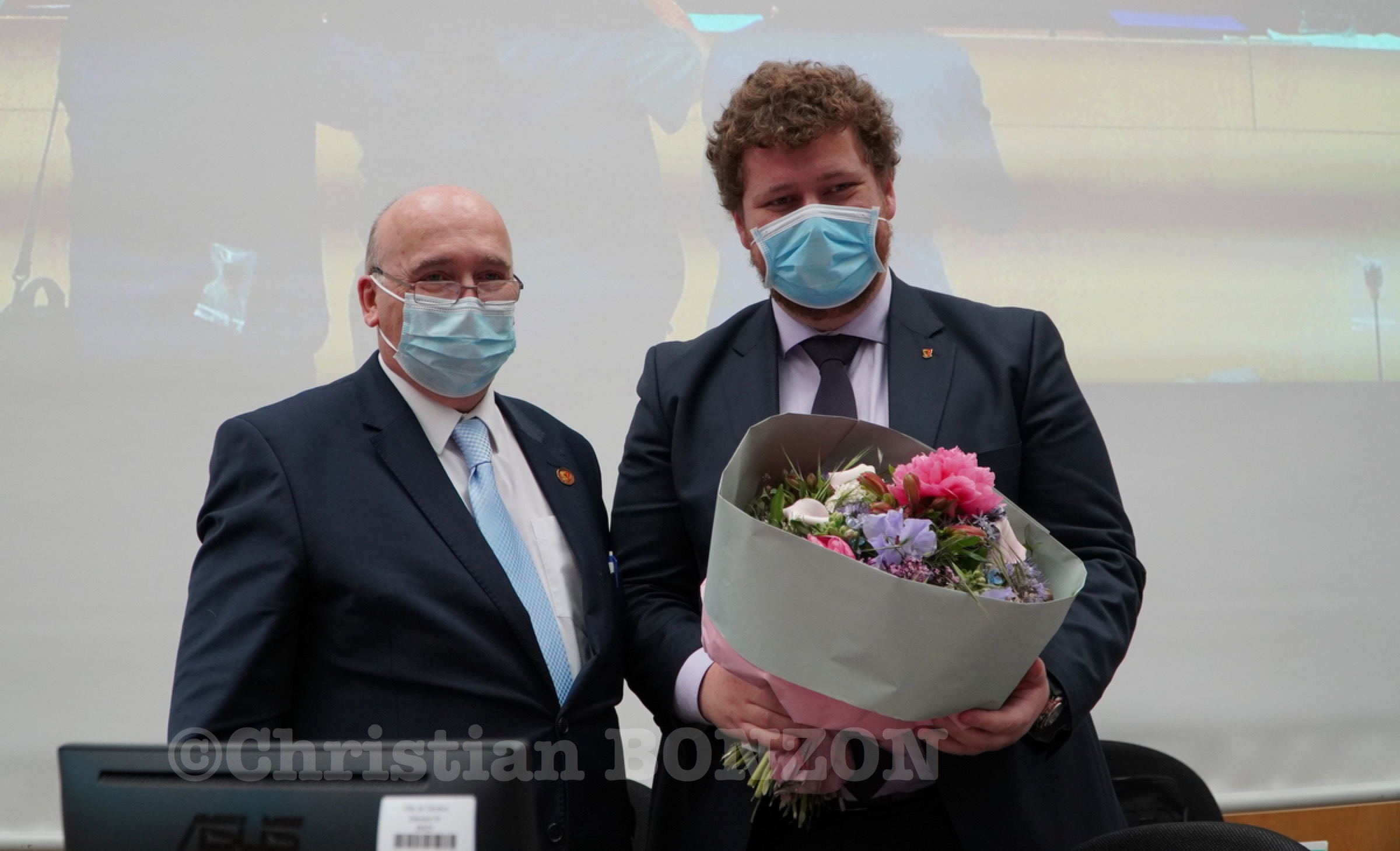 villenouveuapresident023