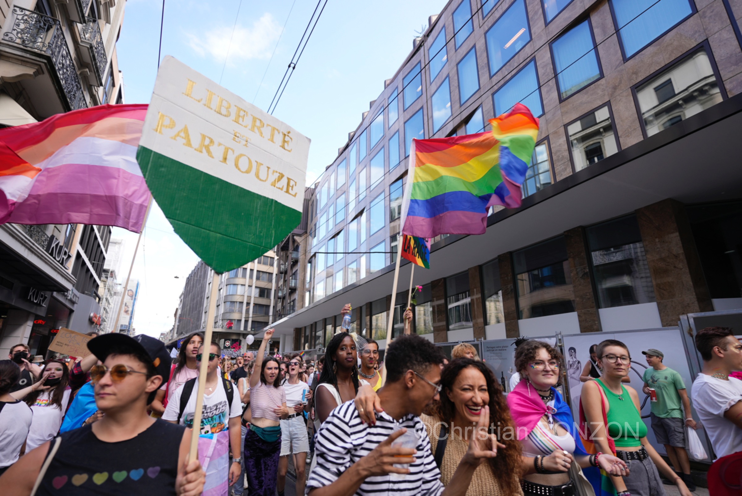 GBT_marche_fiertes001