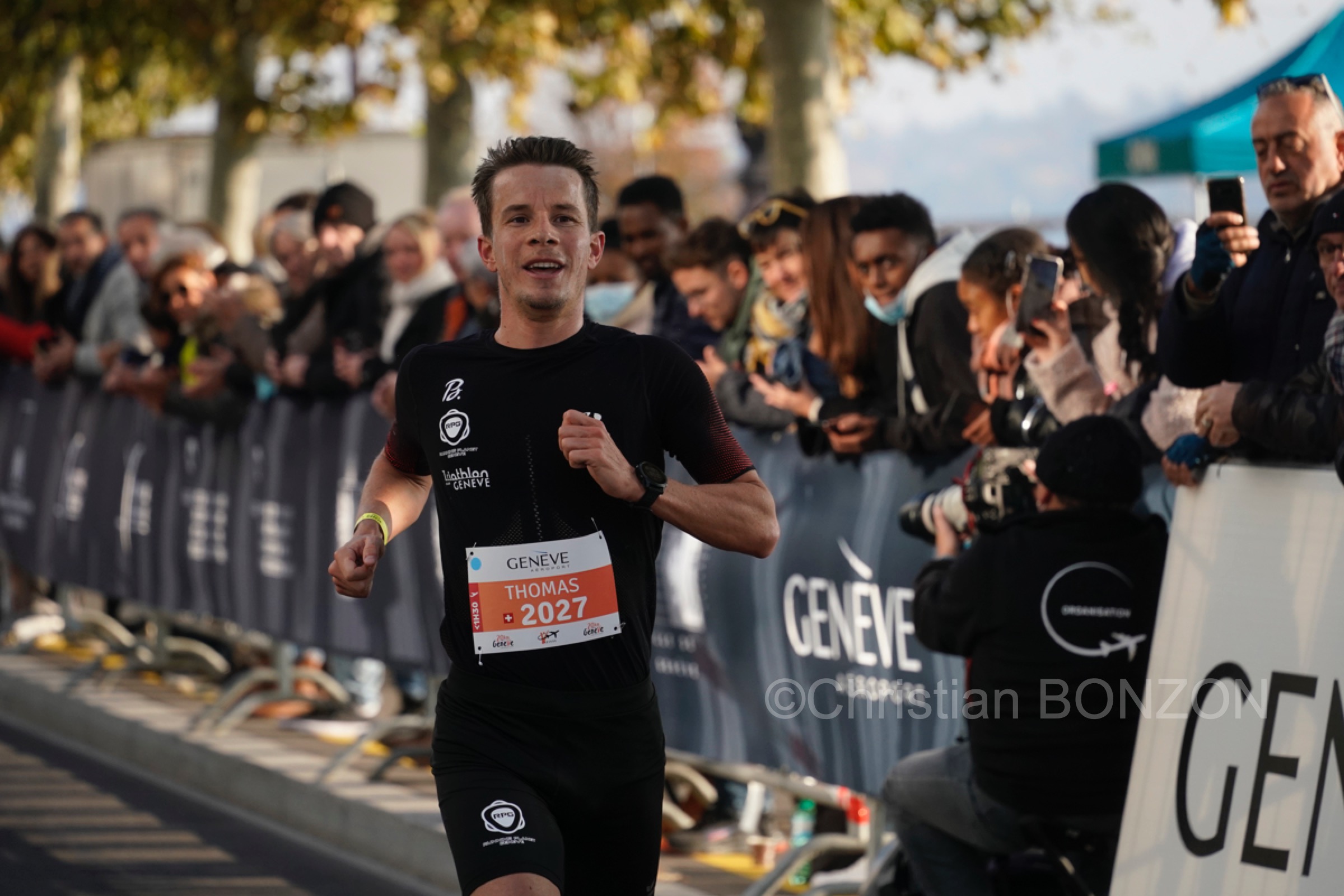 20kmGeneveAeroportz069