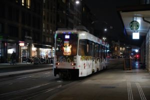 Tram_Noel002