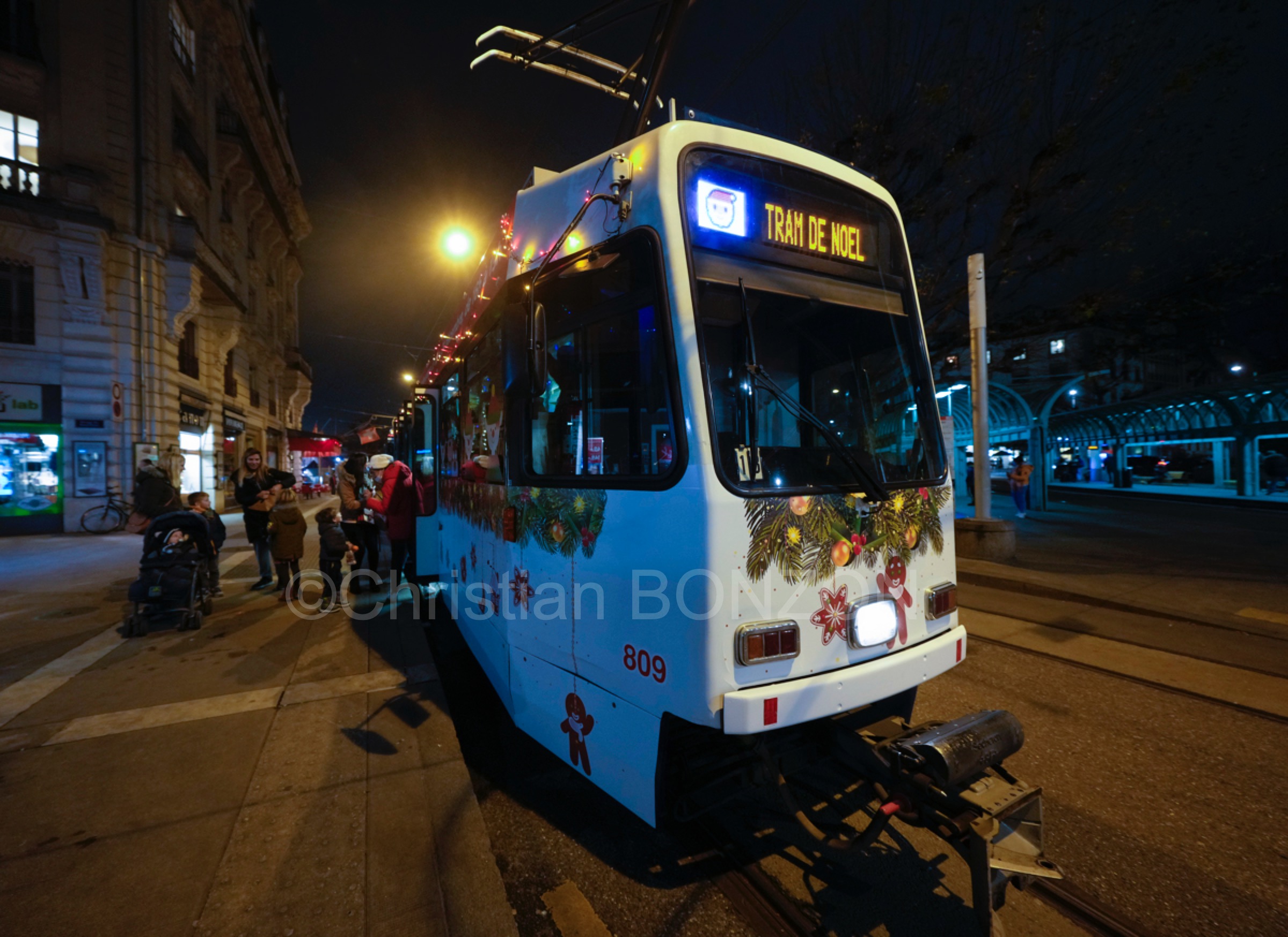 Tram_Noel016