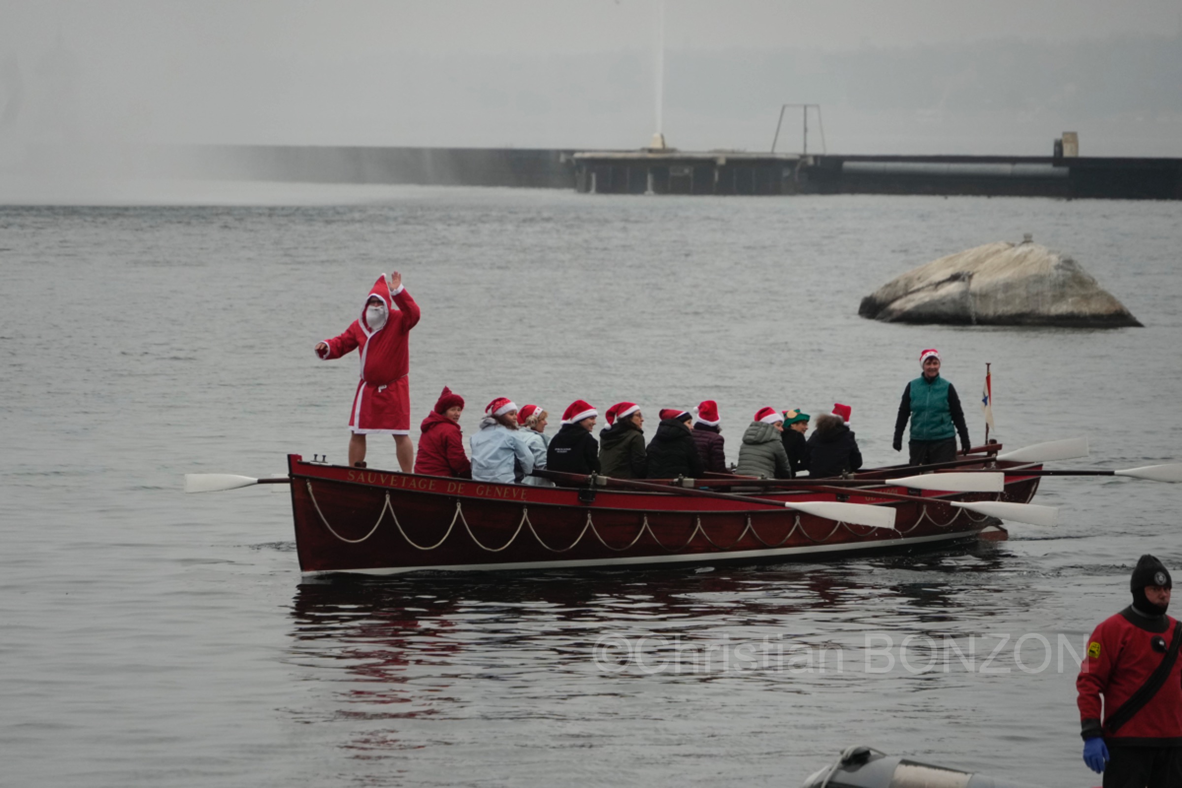 chiensNoel19decCoupeNoel137