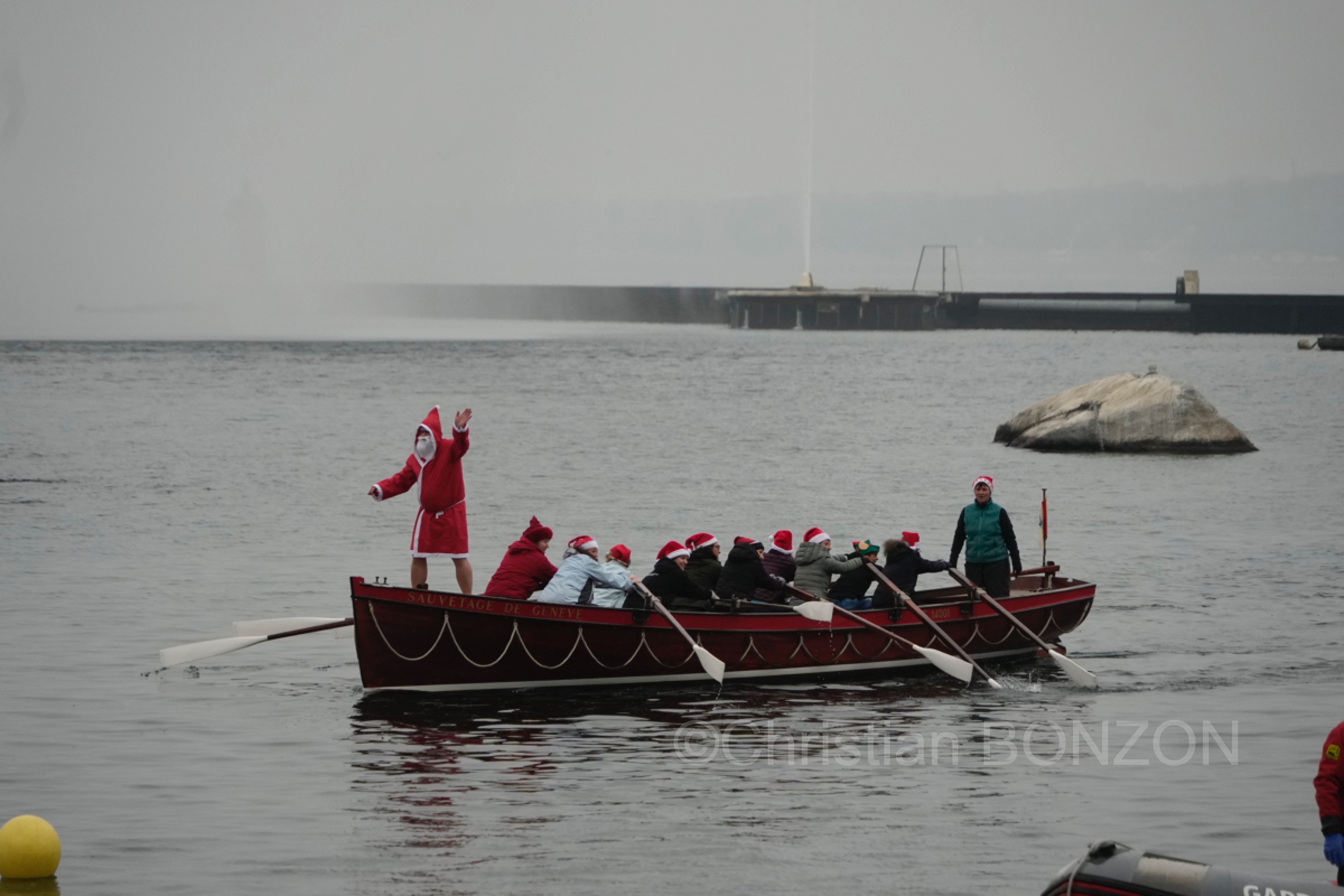 chiensNoel19decCoupeNoel138