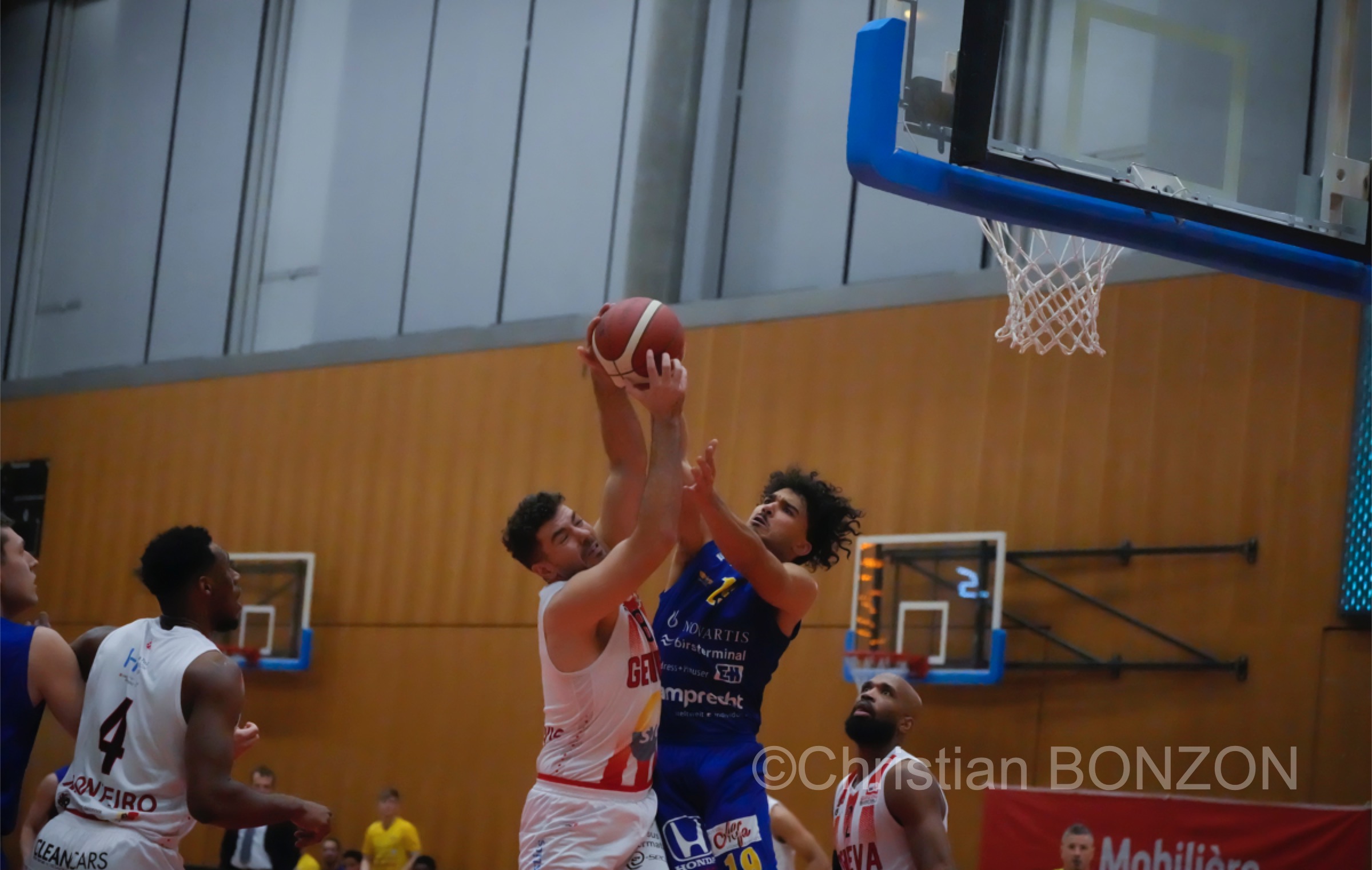 19fev042basket
