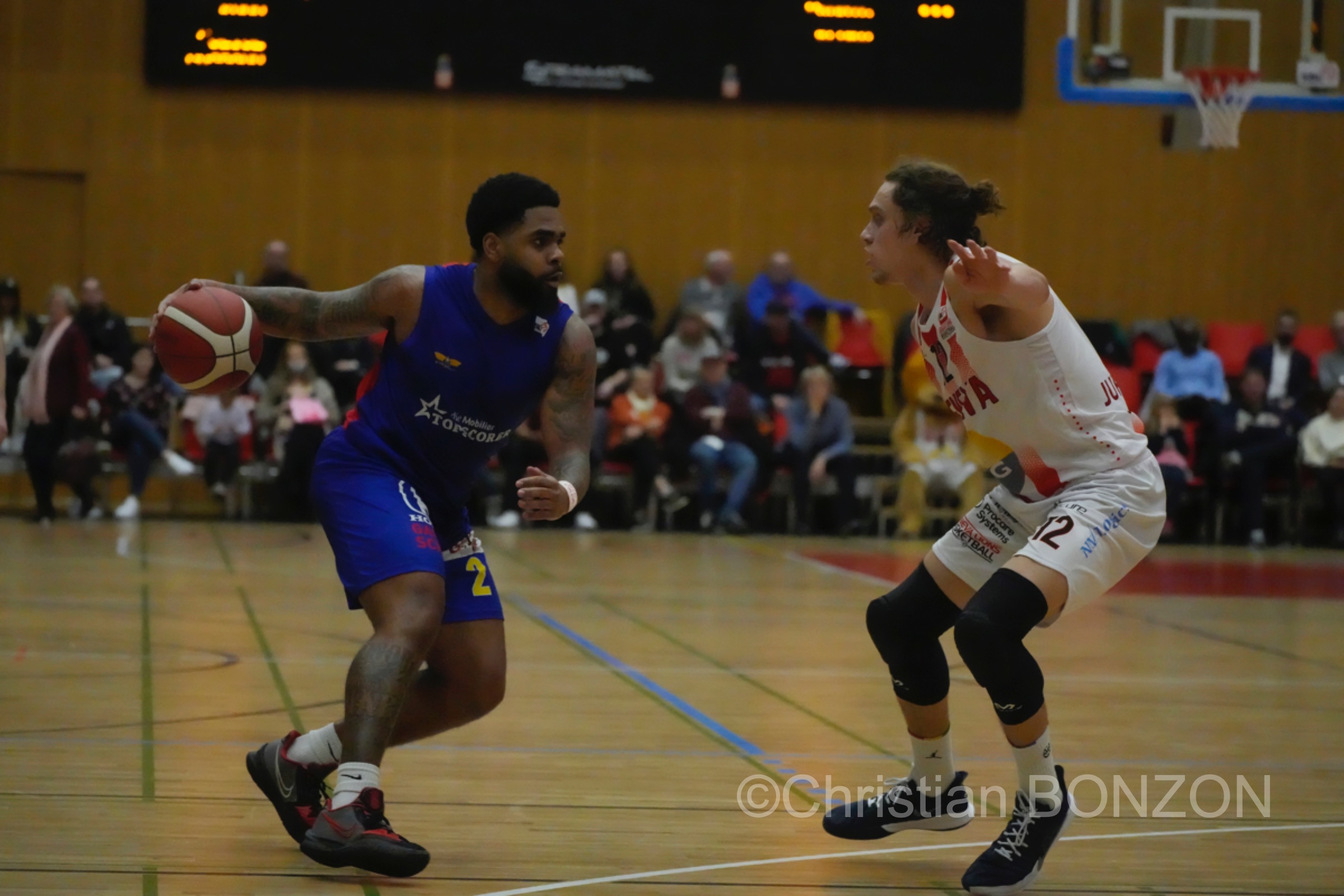 19fev043basket