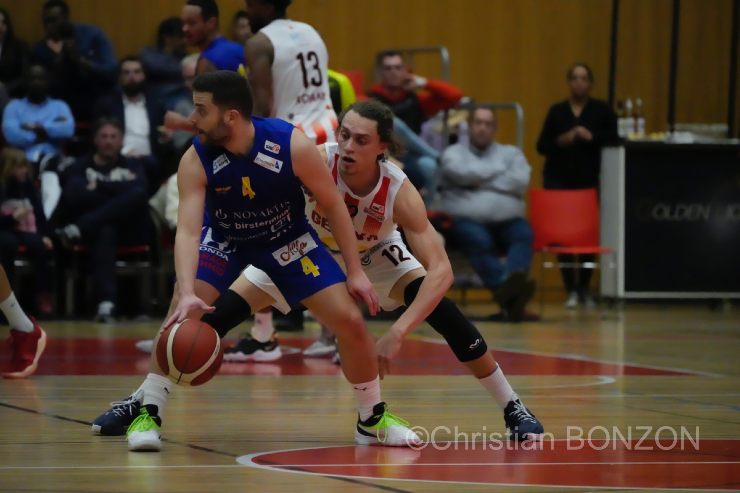 19fev044basket
