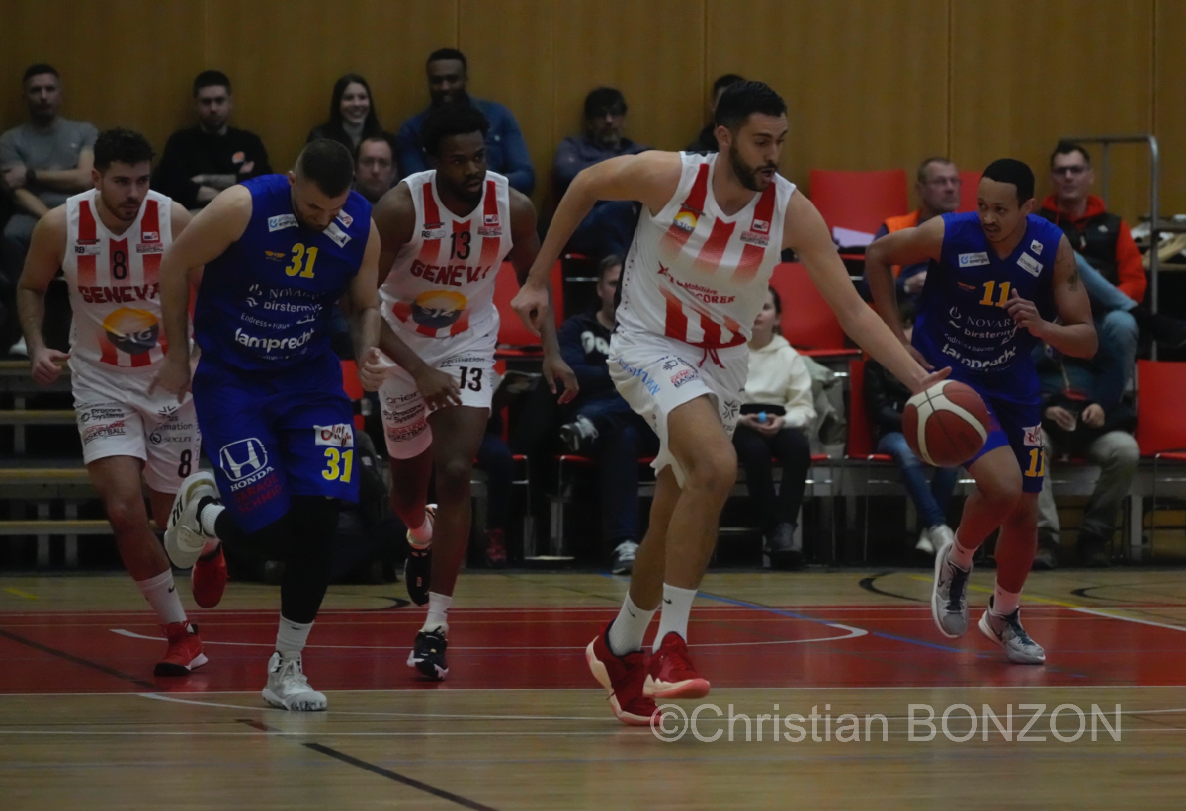 19fev053basket