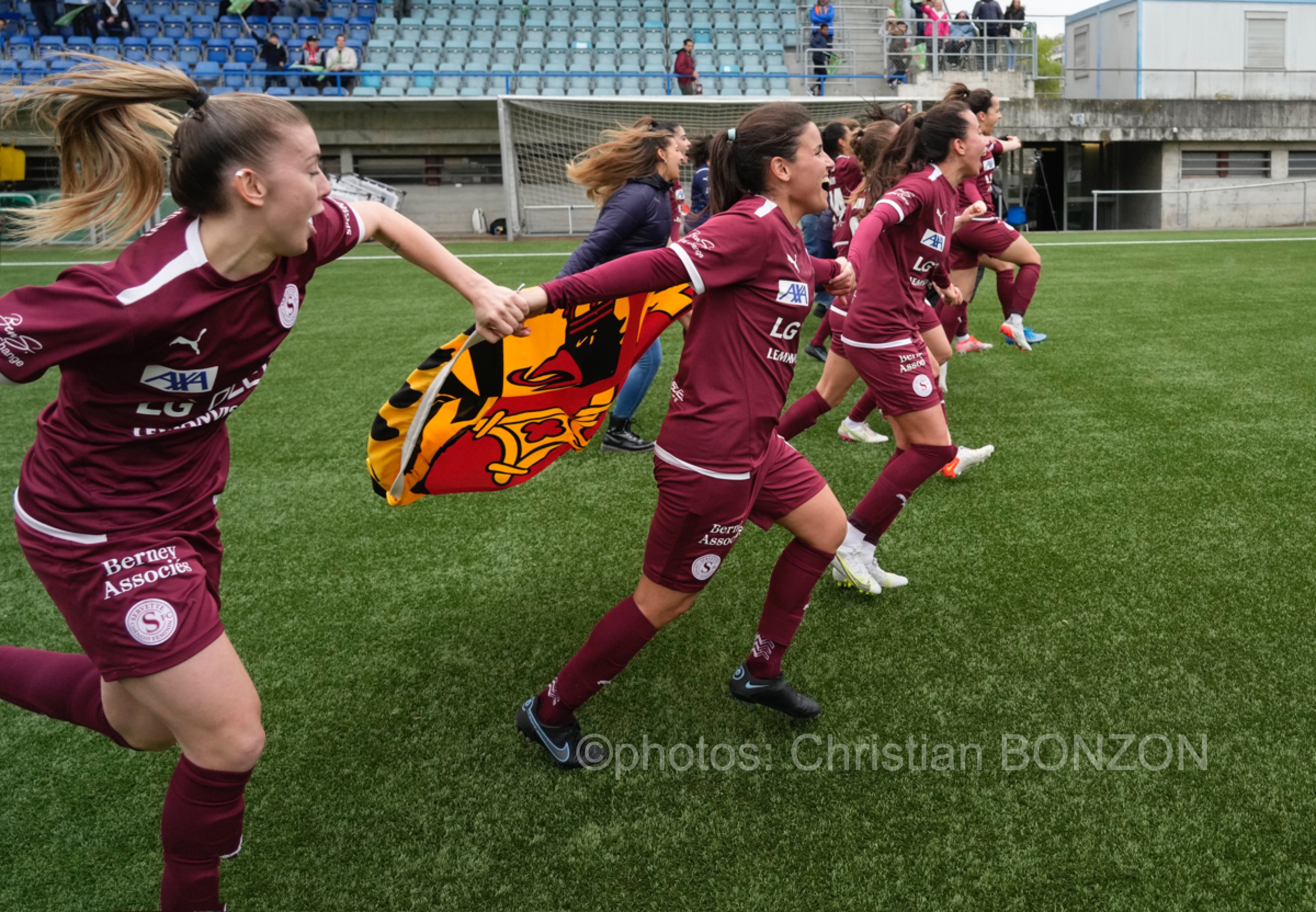 foot_feminin_ser043vette