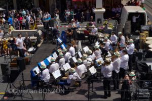 en_fanfare003