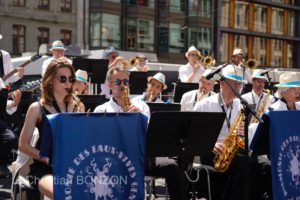en_fanfare006