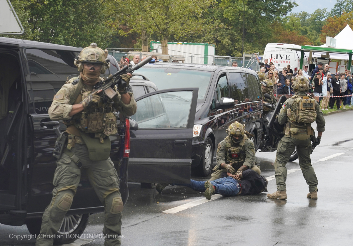 Journée de la Police 2023 Genève©photos:Christian BONZON/