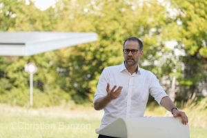 Premiere piste cyclable de Suisse _ÇÊSolar HorizonÊÈ_