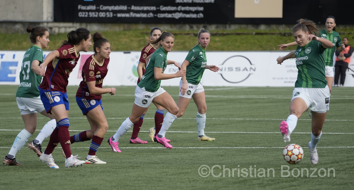 Servette Football Club Chenois Fminin FC Saint-Gall (2-1) Stade de la Fontenette(GE)