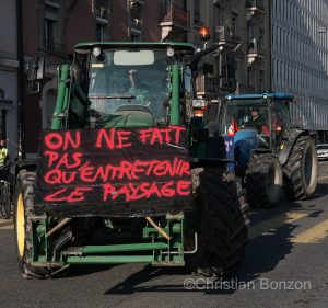 paysans_tracteurs013