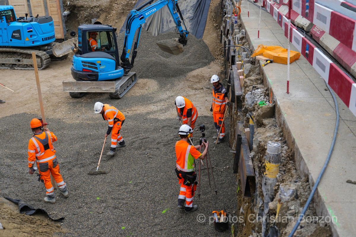 Remise a ciel ouvert de la Drize dans les secteurs Etoile et Acacias