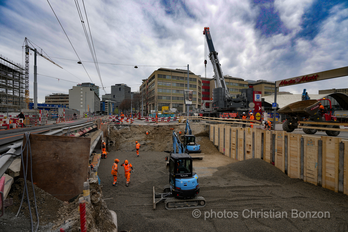 Remise a ciel ouvert de la Drize dans les secteurs Etoile et Acacias