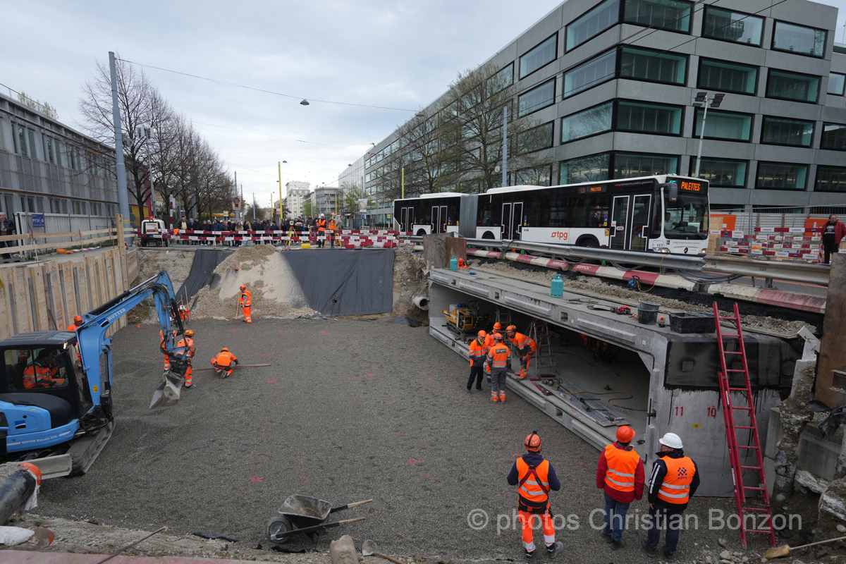 Remise a ciel ouvert de la Drize dans les secteurs Etoile et Acacias