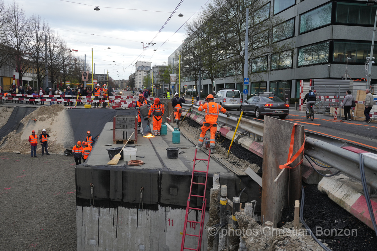 Remise a ciel ouvert de la Drize dans les secteurs Etoile et Acacias