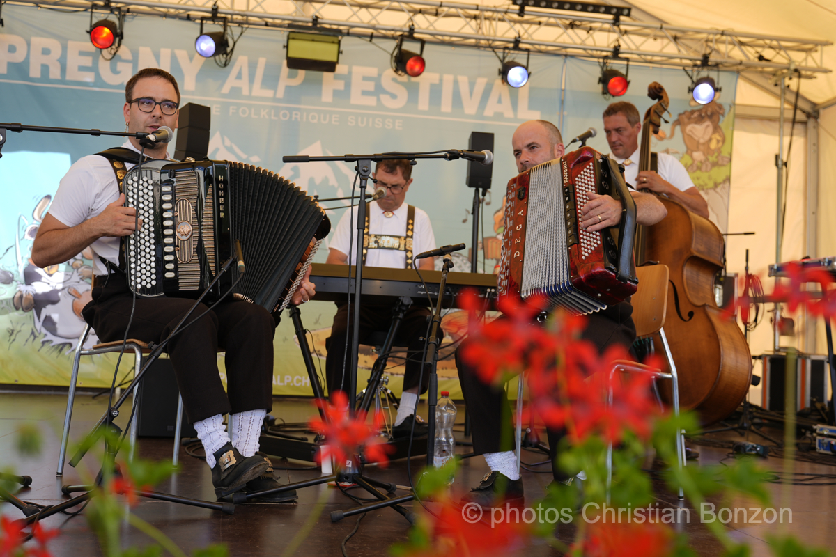 17 eme Pregny Alp Festival Chambesy le 3 aout 2024, festival de de musique folklorique