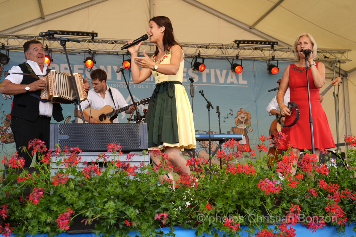 17 eme Pregny Alp Festival Chambesy le 3 aout 2024, festival de de musique folklorique