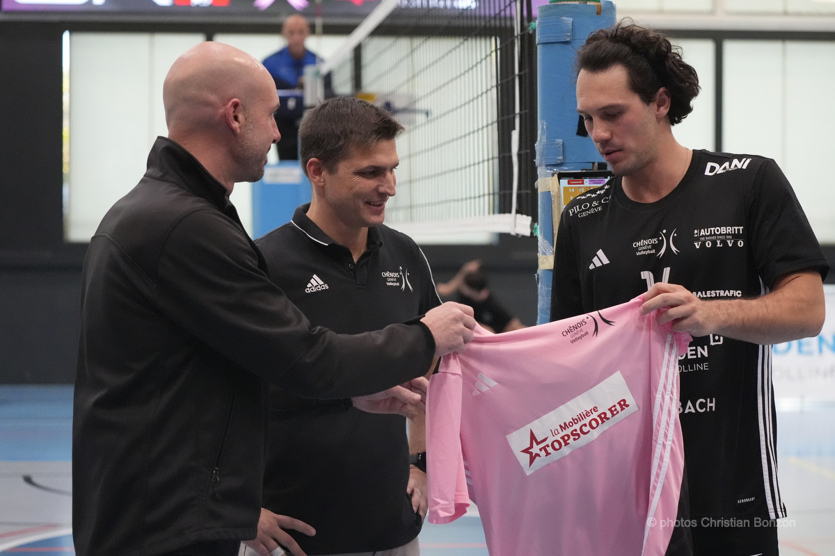 Le Genve Chnois Volleyball recevait Luc Volleyball (Lausanne) au Centre sportif de Sous-Moulin.