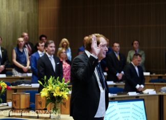Prestation de serment des Conseillers Municipaux de la Ville de Genève