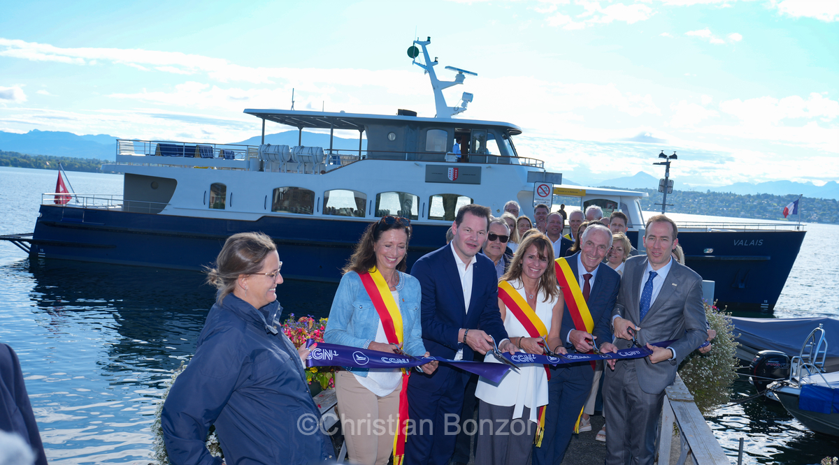 nauguration de la Voie Bleue, traverse lacustre entre Bellevue et Corsie