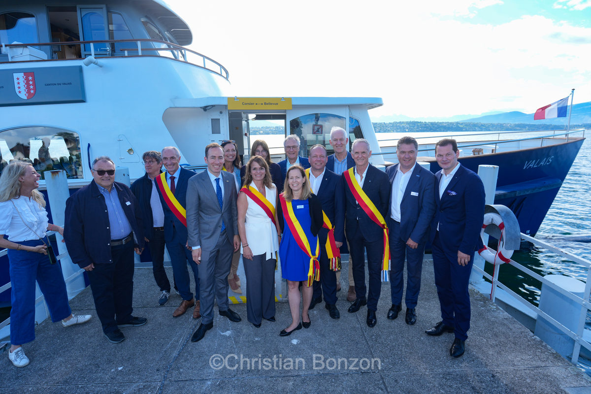 nauguration de la Voie Bleue, traverse lacustre entre Bellevue et Corsie