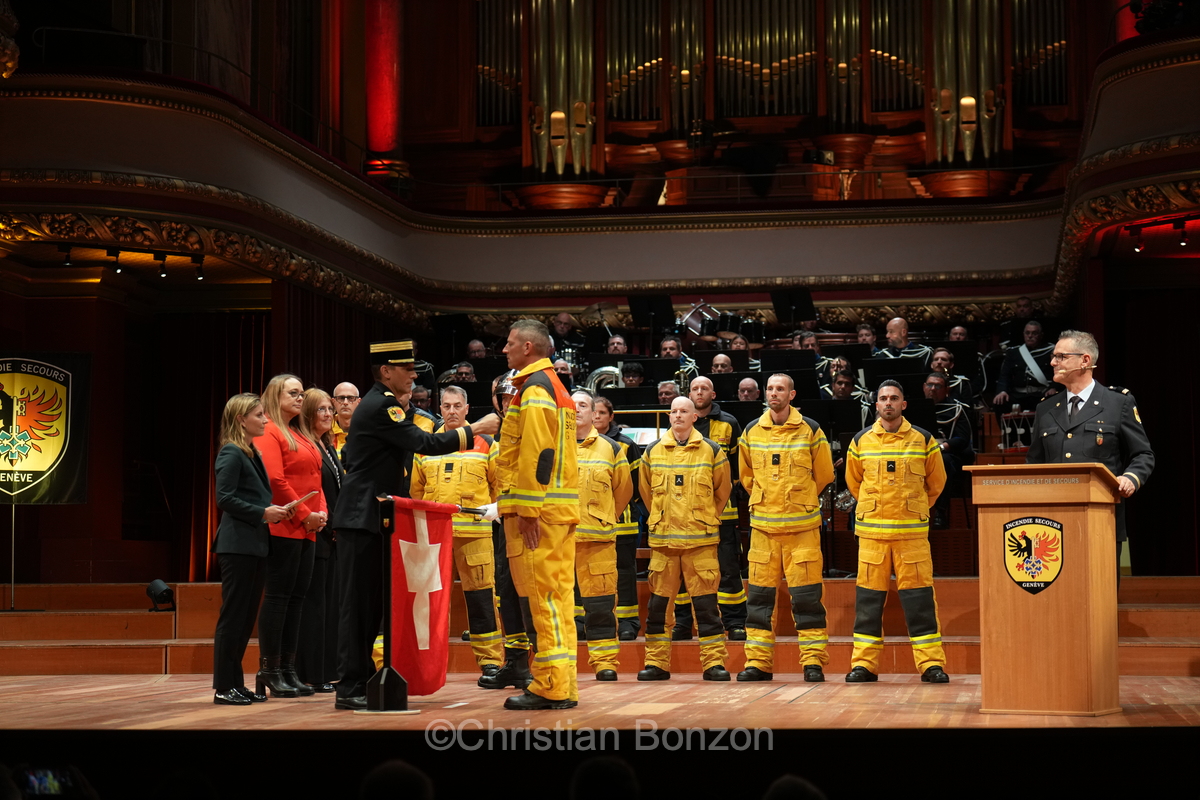 Rolex Switzerland Sail Grand Prix(SHli-Alps fte son 20eÊanniversaire  Sion(VScrmonie de remise des Brevets Fdraux de Sapeurs-Pompiers Professionnels