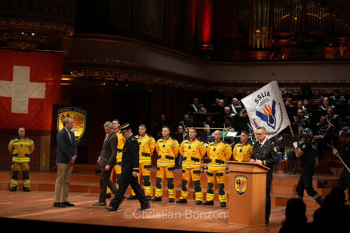 Rolex Switzerland Sail Grand Prix(SHli-Alps fte son 20eÊanniversaire  Sion(VScrmonie de remise des Brevets Fdraux de Sapeurs-Pompiers Professionnels