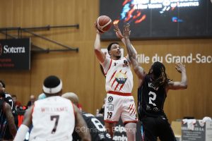 Basket Lions de Genve - Fribourg Olympic Basket (79-81)