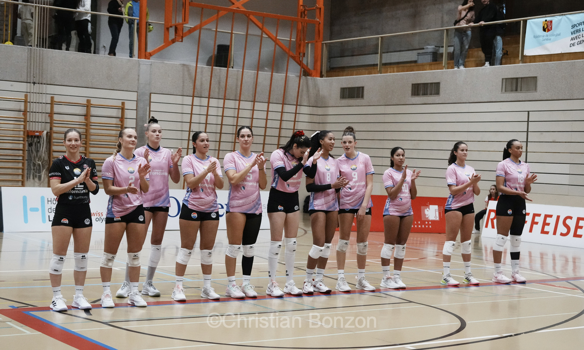 l'quipe fminine dÕInfomaniak Genve Volley
