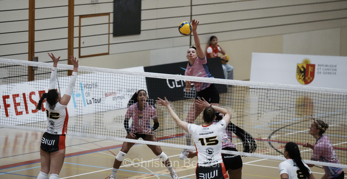 l'quipe fminine dÕInfomaniak Genve Volley