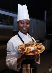 Fte MulticultureConfrence sur les relations bilatrales entre la Suisse et l'Union Europenne  Uni Dufour avec le Conseiller fdral Martin Pfister lle